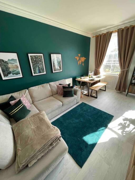 One Bedroom Flat In The Heart Of Islington Londýn Exteriér fotografie